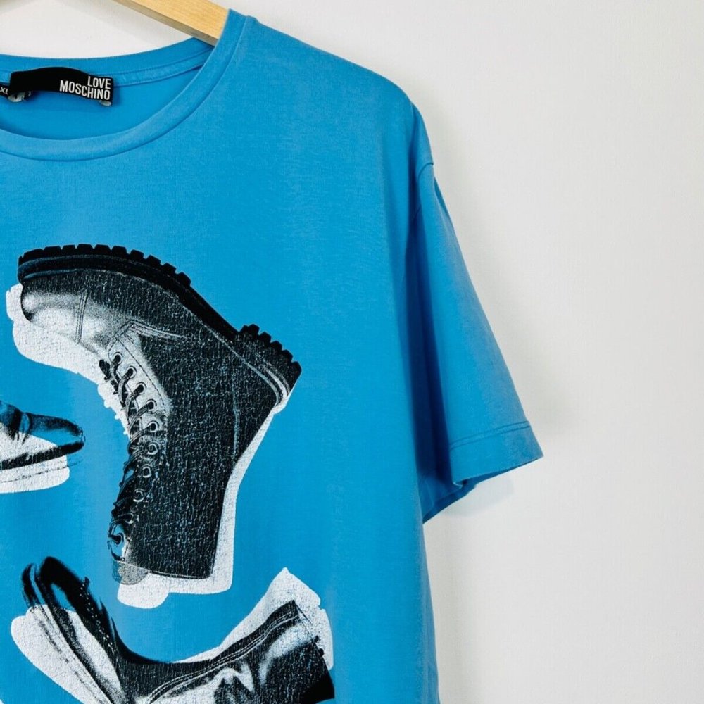 Love Moschino Blue Boot Graphic Logo Short Sleeve Classic T Shirt UK XXXL - Picture 3 of 12